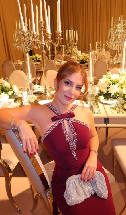 Gümüş Işıl Abiye Çanta 