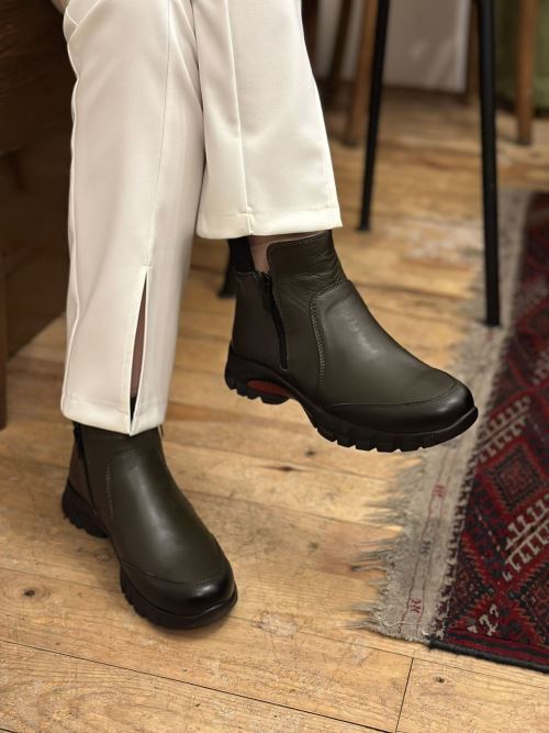 Yeşil Fermuarlı Deri Bot 