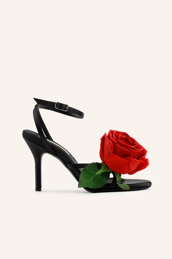Siyah Saten Rose Topuklu Sandalet