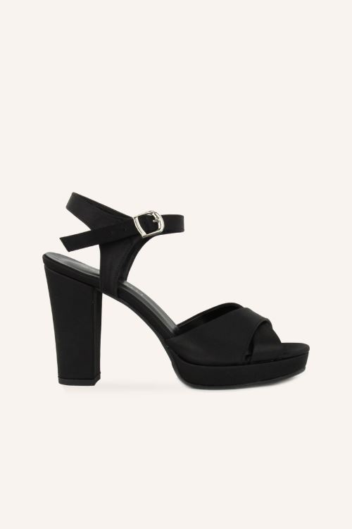 Siyah Saten Lindon Topuklu Sandalet