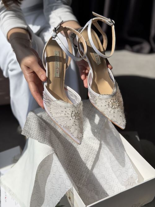 Beyaz Saten Roza Topuklu Gelin Ayakkabısı 