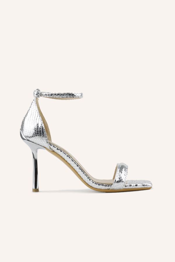 Gümüş Baskı Darla Topuklu Sandalet